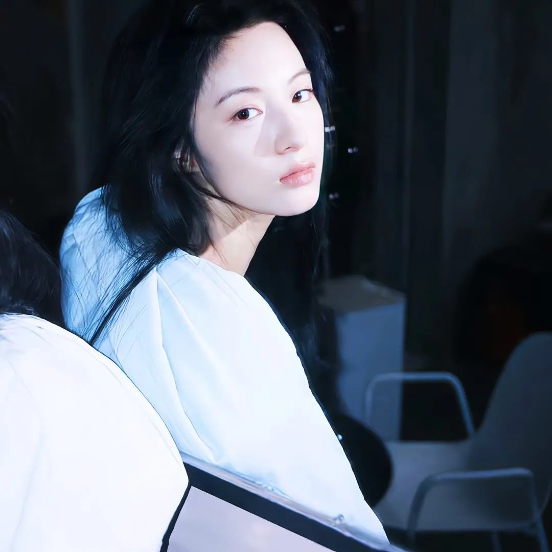 毒海狂涛：鱼尾村离奇事件